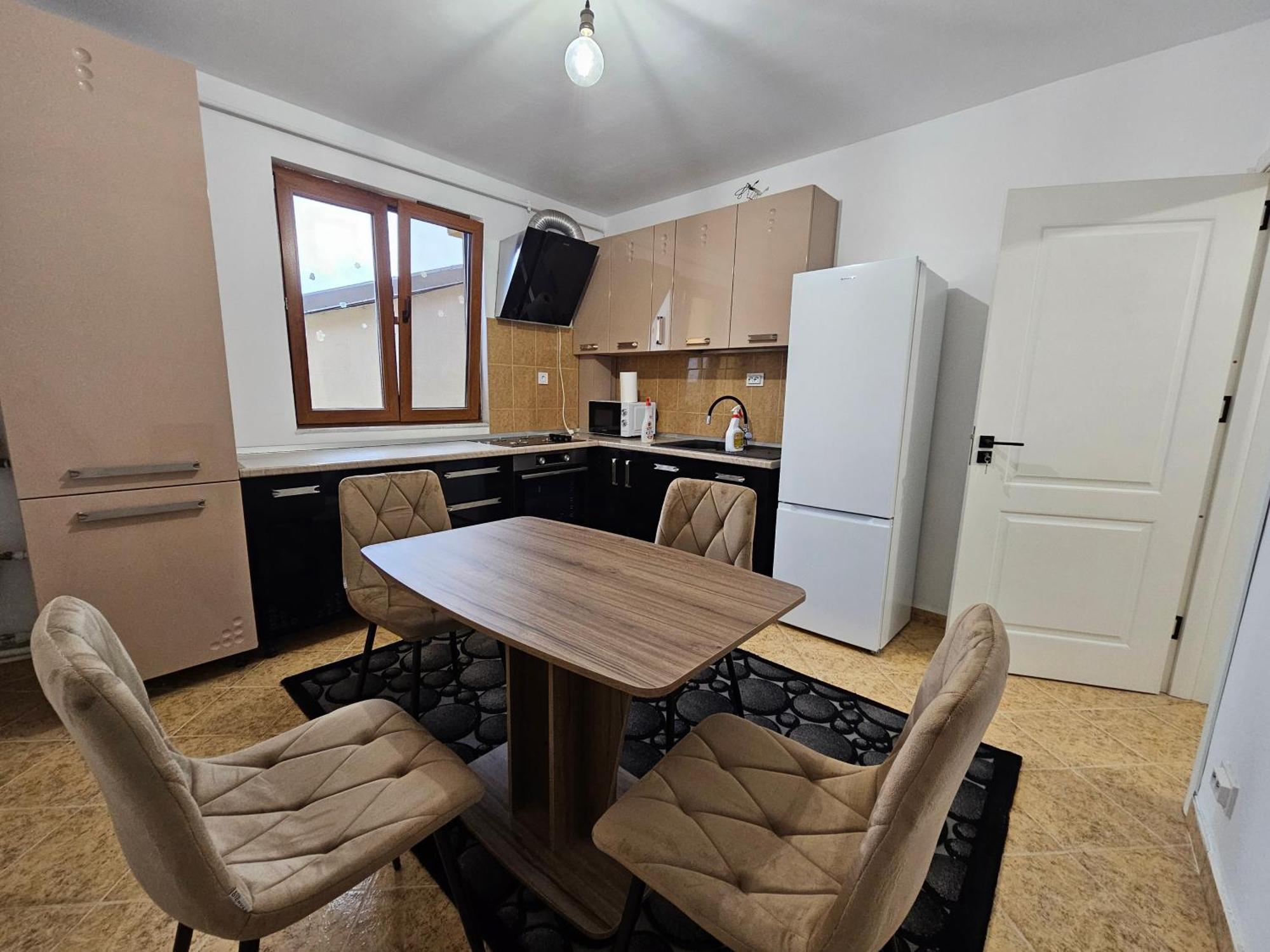 Didi Apartament Craiova Exterior photo